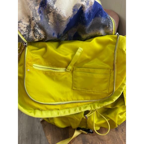 Lululemon Backpack - Picture 5 of 9